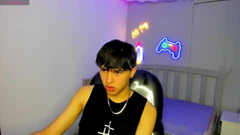 Stiwen online show from September 2025 12:41:02 PM