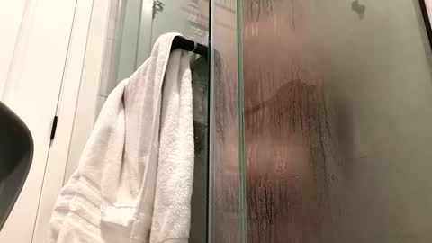 Snapshot of stlhotwifeguy chatting on February 2025 06:37:02 PM stlhotwifeguy online show from February 2025 06:37:02 PM