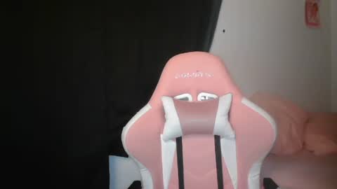 Haily online show from February 2025 12:41:01 AM