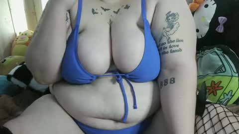 stonedbbw01 online show from November 2025 05:56:02 AM