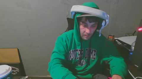 Snapshot of stonedpanda77 chatting on December 2024 05:40:02 AM stonedpanda77 online show from December 2024 05:40:02 AM