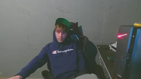 Snapshot of stonedpanda77 chatting on February 2025 06:37:01 AM stonedpanda77 online show from February 2025 06:37:01 AM