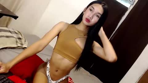 Snapshot of stonehard_sophia chatting on September 2025 04:15:01 AM Cute Sophia online show from September 2025 04:15:01 AM