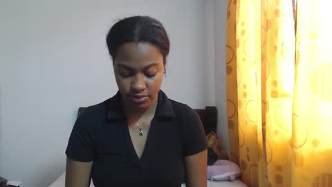 Snapshot of stormihills chatting on November 2025 06:41:02 PM Sweety Stormi online show from November 2025 06:41:02 PM