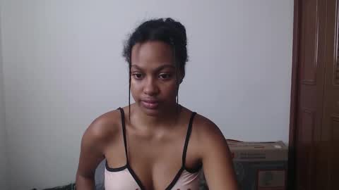 Snapshot of stormihills_ chatting on February 2026 07:42:02 PM stormihills_ online show from February 2026 07:42:02 PM