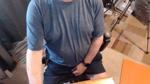 Stormy6569 online show from April 2026 03:21:01 PM