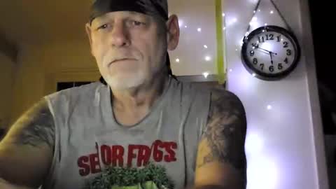 Snapshot of stormynorm14 chatting on January 2025 10:49:02 PM stormynorm14 online show from January 2025 10:49:02 PM