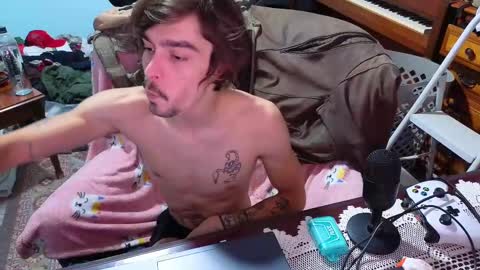 str8whiteboy21 online show from October 2025 06:07:02 PM