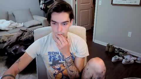 Snapshot of str8whiteboy21 chatting on June 2026 12:15:02 PM str8whiteboy21 online show from June 2026 12:15:02 PM