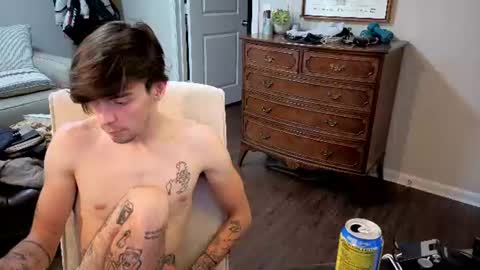 Snapshot of str8whiteboy21 chatting on June 2026 04:42:01 PM str8whiteboy21 online show from June 2026 04:42:01 PM