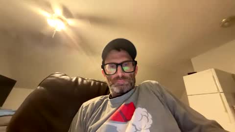 Snapshot of straightexhibitionistforcocks chatting on October 2025 09:41:01 PM straightexhibitionistforcocks online show from October 2025 09:41:01 PM