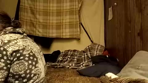 Snapshot of straighttoy chatting on December 2025 05:01:01 AM straighttoy online show from December 2025 05:01:01 AM