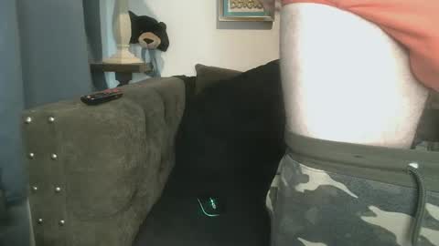 straitpipermann22 online show from October 2025 07:55:01 PM