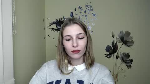 Snapshot of stranger_giirl chatting on December 2024 03:18:02 AM Amalia online show from December 2024 03:18:02 AM