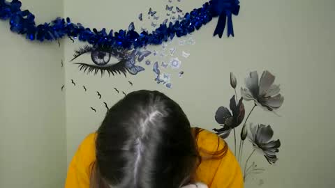 Snapshot of stranger_giirl chatting on January 2025 01:09:01 PM Amalia online show from January 2025 01:09:01 PM