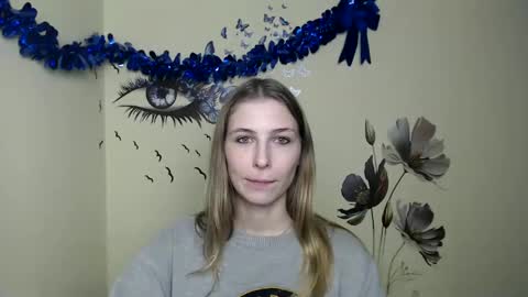 Snapshot of stranger_giirl chatting on January 2025 04:06:02 PM Amalia online show from January 2025 04:06:02 PM