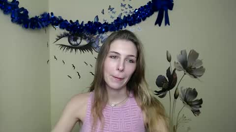 Snapshot of stranger_giirl chatting on January 2025 04:30:02 PM Amalia online show from January 2025 04:30:02 PM