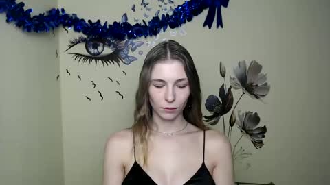 Snapshot of stranger_giirl chatting on January 2025 07:18:01 PM Amalia online show from January 2025 07:18:01 PM