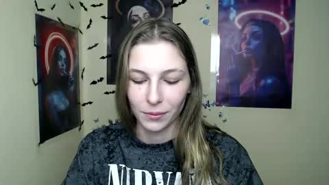 Snapshot of stranger_giirl chatting on March 2025 03:48:01 PM Amalia online show from March 2025 03:48:01 PM