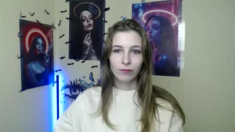 Snapshot of stranger_giirl chatting on October 2025 07:21:02 AM Amalia online show from October 2025 07:21:02 AM