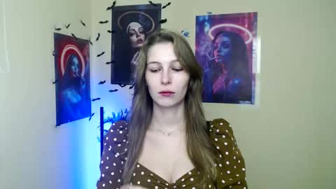 Snapshot of stranger_giirl chatting on November 2025 01:00:02 PM Amalia online show from November 2025 01:00:02 PM