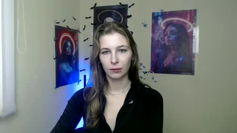 Snapshot of stranger_giirl chatting on December 2025 07:28:01 AM Amalia online show from December 2025 07:28:01 AM