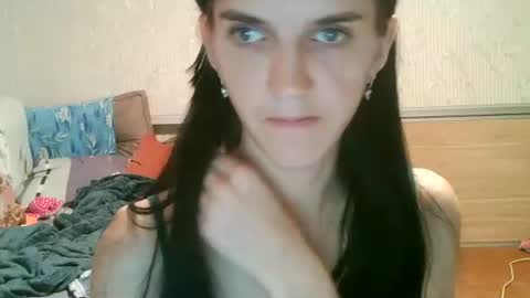 Snapshot of strawberry_storm chatting on September 2025 08:58:02 PM Strawberry Storm online show from September 2025 08:58:02 PM