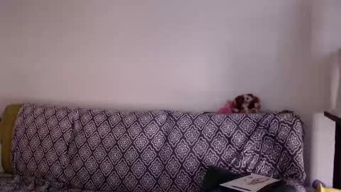 Snapshot of strawberrylotsacake chatting on November 2025 07:02:02 PM Strawberrylotsacake online show from November 2025 07:02:02 PM