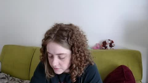 Snapshot of strawberrylotsacake chatting on May 2026 04:48:02 PM Strawberrylotsacake online show from May 2026 04:48:02 PM
