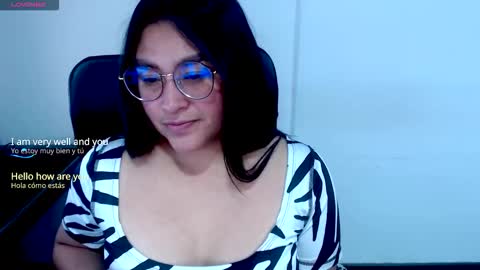 strawlux online show from March 2026 05:01:02 AM