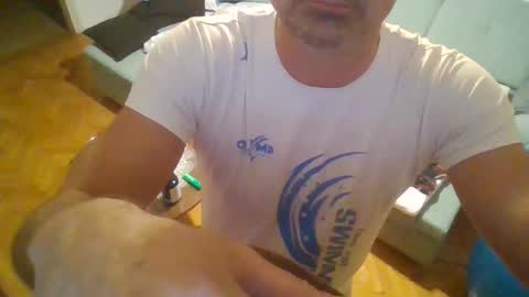 streaml1n3d online show from April 2026 07:58:01 PM