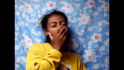 strevah9794 online show from February 2026 11:25:01 PM