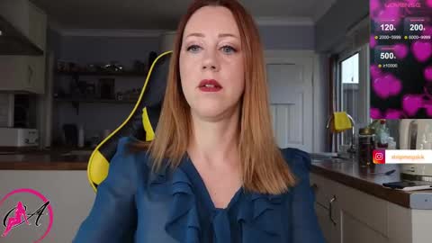 Amorina online show from December 2024 10:39:02 AM