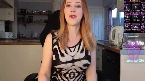 Amorina online show from February 2026 09:38:01 AM