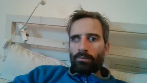 Snapshot of stroke1 chatting on December 2024 07:44:01 AM stroke1 online show from December 2024 07:44:01 AM