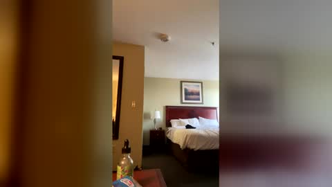 strokeherpokeher online show from December 2025 02:34:01 PM