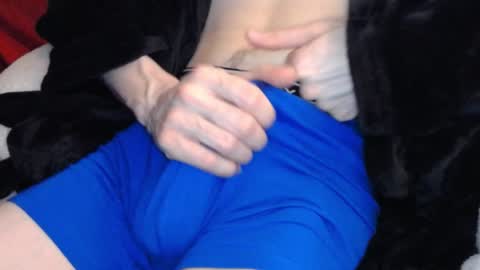 Snapshot of stroknmydong chatting on January 2025 05:39:01 PM Dong Stroker online show from January 2025 05:39:01 PM