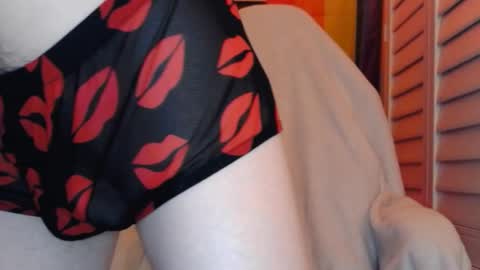 Snapshot of stroknmydong chatting on February 2025 07:59:02 AM Dong Stroker online show from February 2025 07:59:02 AM