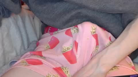 Snapshot of stroknmydong chatting on February 2025 08:39:02 AM Dong Stroker online show from February 2025 08:39:02 AM