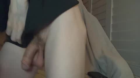 Snapshot of stroknmydong chatting on October 2025 06:41:02 AM Dong Stroker online show from October 2025 06:41:02 AM