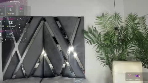 Alexa   online show from November 2025 10:37:02 AM