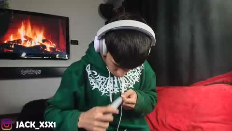 Snapshot of strong_jackxxx chatting on November 2025 03:39:02 AM Daddy Jack online show from November 2025 03:39:02 AM