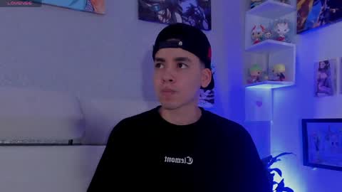 strong_rock69 online show from April 2026 03:28:01 PM