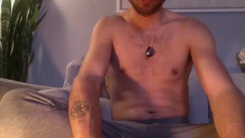 Snapshot of strongelvis chatting on January 2025 11:03:02 AM strongelvis online show from January 2025 11:03:02 AM