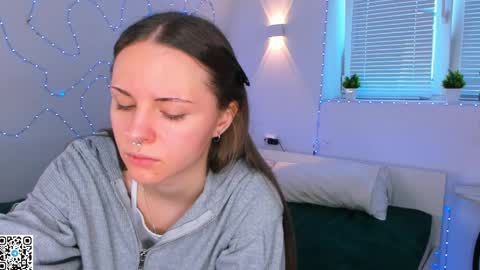 Snapshot of sttyllezz chatting on May 2026 01:14:01 AM Olivia online show from May 2026 01:14:01 AM