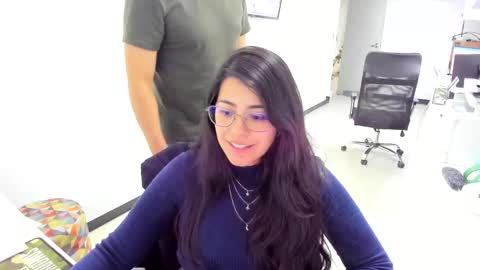 studcb_ online show from January 2025 10:38:01 PM