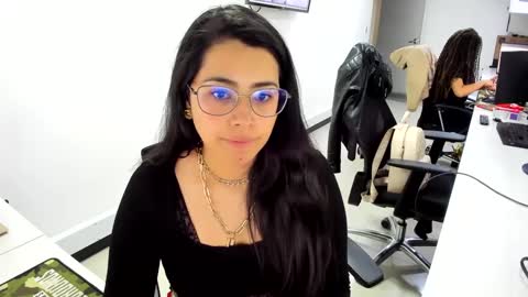 studcb_ online show from February 2025 10:55:02 PM