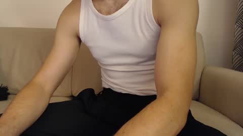 Stud From Paris online show from February 2025 05:18:02 PM