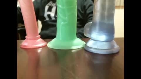 Snapshot of studinto chatting on December 2025 06:22:02 AM BadBrad online show from December 2025 06:22:02 AM