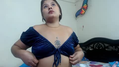 Snapshot of stylevoluptuousvycky chatting on January 2025 04:23:02 PM Stylevoluptuousvycky online show from January 2025 04:23:02 PM